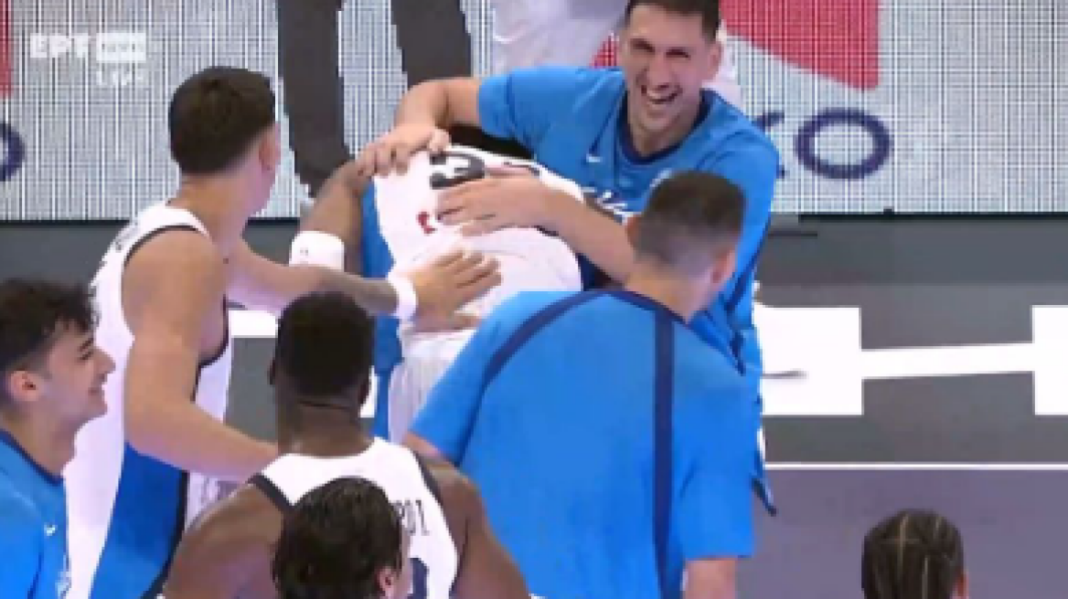 Τα παιδία παίζει: Ο Λαρεντζάκης «απάντησε» με φατούρο στον Γιάννη Αντετοκούνμπο - Δείτε βίντεο 