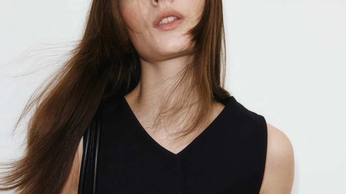 Δέκα μικρά μαύρα φορέματα που αξίζουν μια θέση στην γκαρνταρόμπα σας
