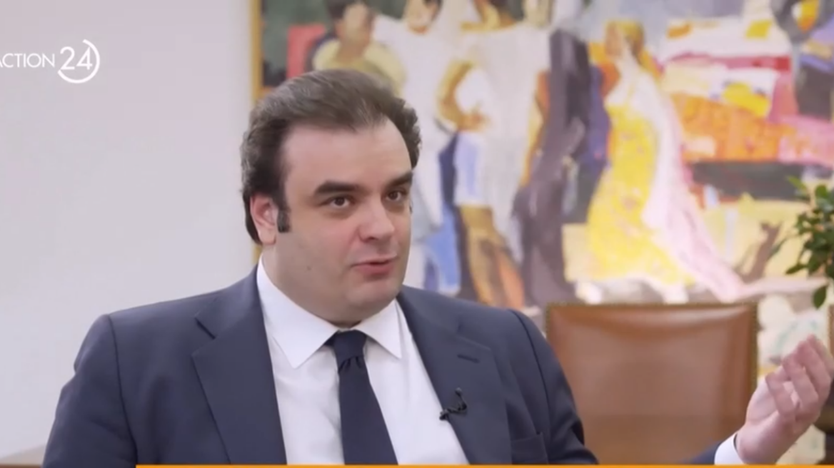 Πιερρακάκης: Όσοι υποσχέθηκαν λύσεις «με έναν νόμο και ένα άρθρο», μας οδήγησαν στα μνημόνια