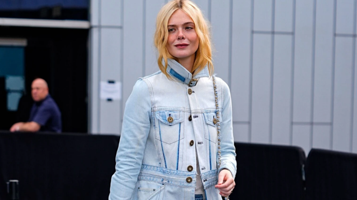 Πώς να κάνετε μια total denim εμφάνιση σύμφωνα με την Elle Fanning
