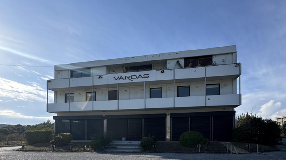 Βάρδας: Άλλαξαν χέρια 4 επαγγελματικά ακίνητα σε Πικέρμι, Παλλήνη και Θεσσαλονίκη