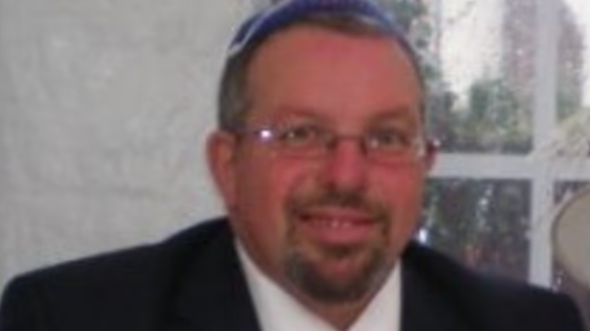 Εβραίοι 53 και 66 ετών τα δύο θύματα του Σύρου που αιματοκύλησε τη συναγωγή στο Μάντσεστερ