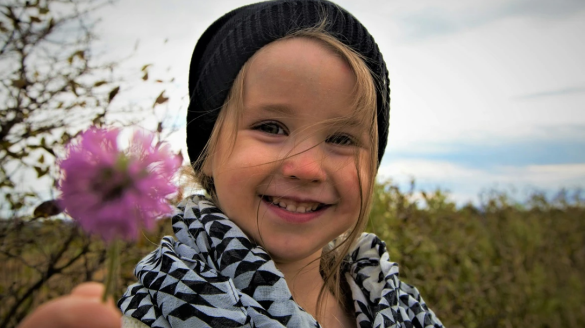 «Αν έχετε αναρωτηθεί ποτέ “γιατί τα παιδιά μου κάνουν τόση φασαρία;” σας έχω καλά νέα»
