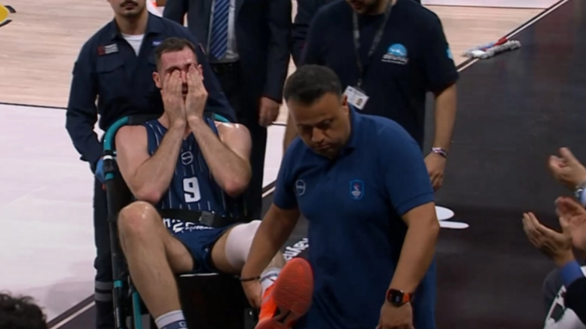 Το μήνυμα του ΠΑΟ προς τον Παπαγιάννη για τον τραυματισμό του: Όλη η Παναθηναϊκή οικογένεια είναι δίπλα σου
