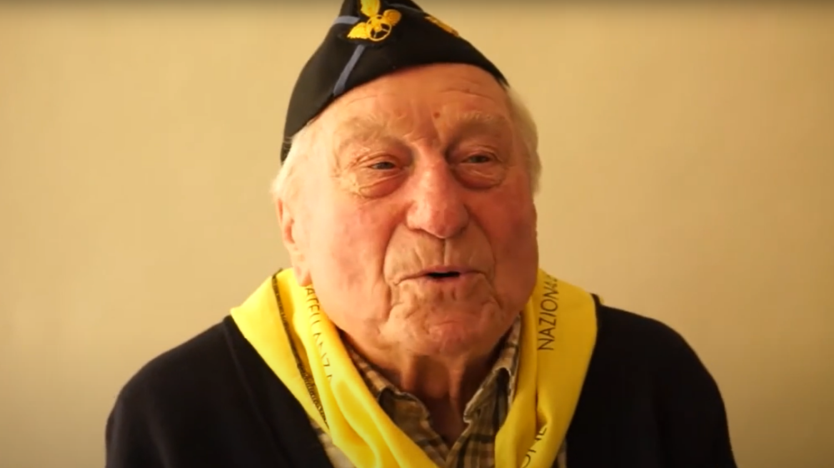 Η απίστευτη ιστορία του λοχία Μπερτόλντι: Γλίτωσε από τη σφαγή της μεραρχίας Άκουι στην Κεφαλονιά, ένα ναυάγιο και τα γκούλαγκ του Στάλιν