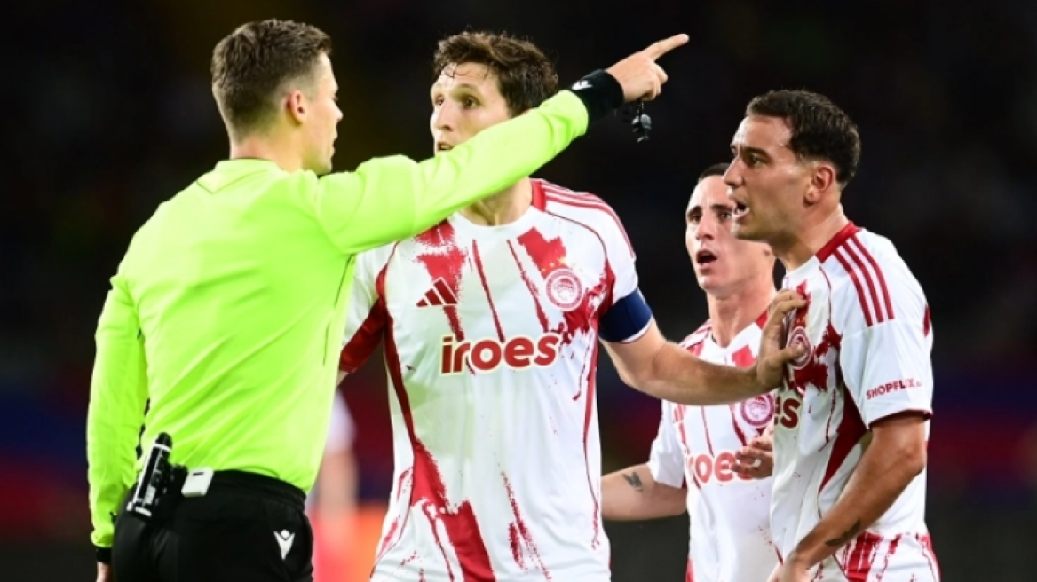 Η άδικη αποβολή του Έσε στο Μπαρτσελόνα-Ολυμπιακός φέρνει αλλαγή στον κανονισμό για την εξέταση της δεύτερης κίτρινης από το VAR