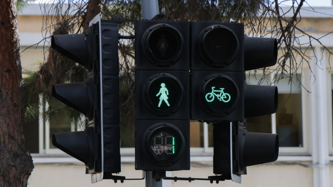 Η Κύπρος έβαλε γυναικείες φιγούρες στα φανάρια - «Είναι μία μικρή αλλαγή με μεγάλα μηνύματα»