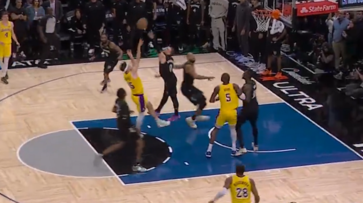 Δραματική νίκη των Λέικερς κόντρα στους Τίμπεργουλβς: Τους «ξέρανε» ο Ριβς με καλάθι στο τελευταίο δευτερόλεπτο - Δείτε βίντεο
