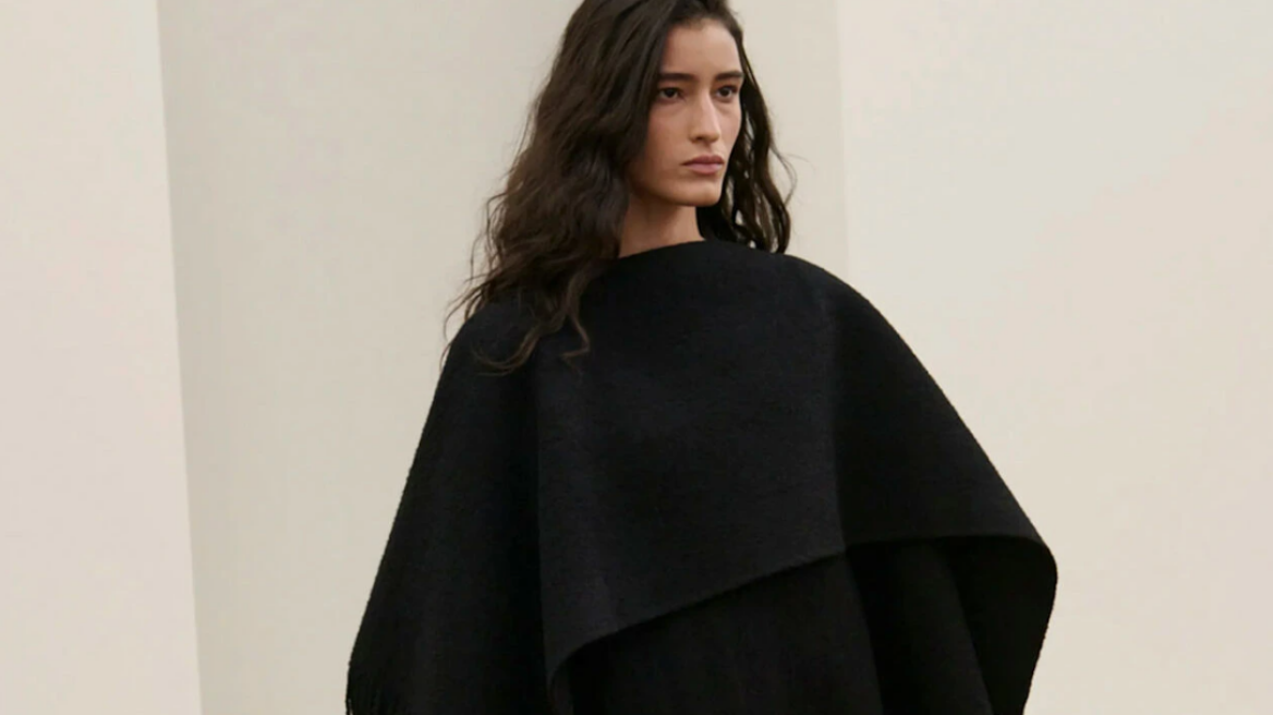 Scarf Coat: Το δύο σε ένα πανωφόρι επιστρέφει για το φθινόπωρο του 2025
