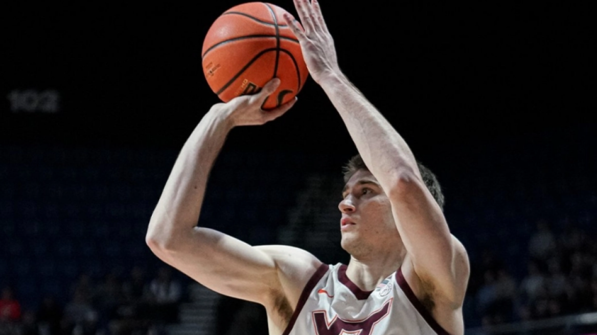 Νεοκλής Αβδάλας: Eκπληκτική εμφάνιση με 30άρα στη νίκη του Βιρτζίνια Τεκ