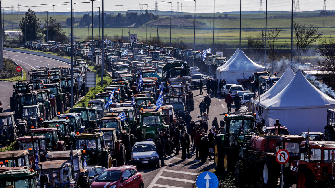 Μαρινάκης: Να εφαρμοστεί ο νόμος για τα μπλόκα, χωρίς αστυνομία δεν γίνεται - Ποιους θα δει το μεσημέρι ο Μητσοτάκης