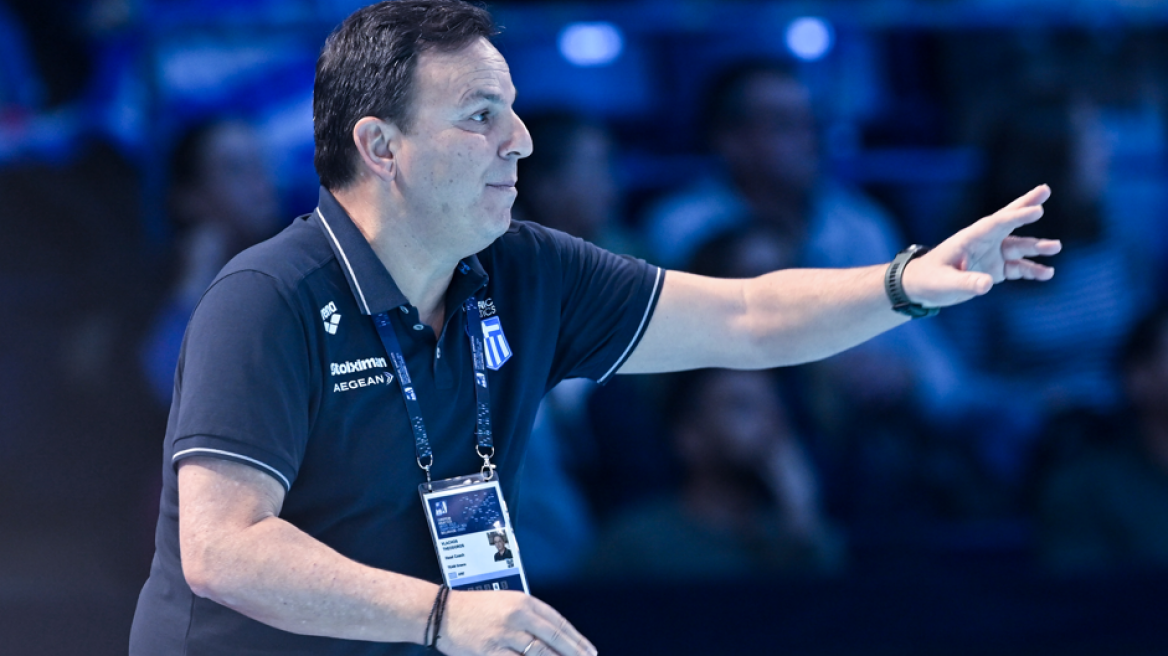 Εθνική πόλο: Χωρίς τον Θόδωρο Βλάχο στον πάγκο της στον μικρό τελικό της Κυριακής - «Κάναμε ένα από τα χειρότερα μας αμυντικά παιχνίδια»