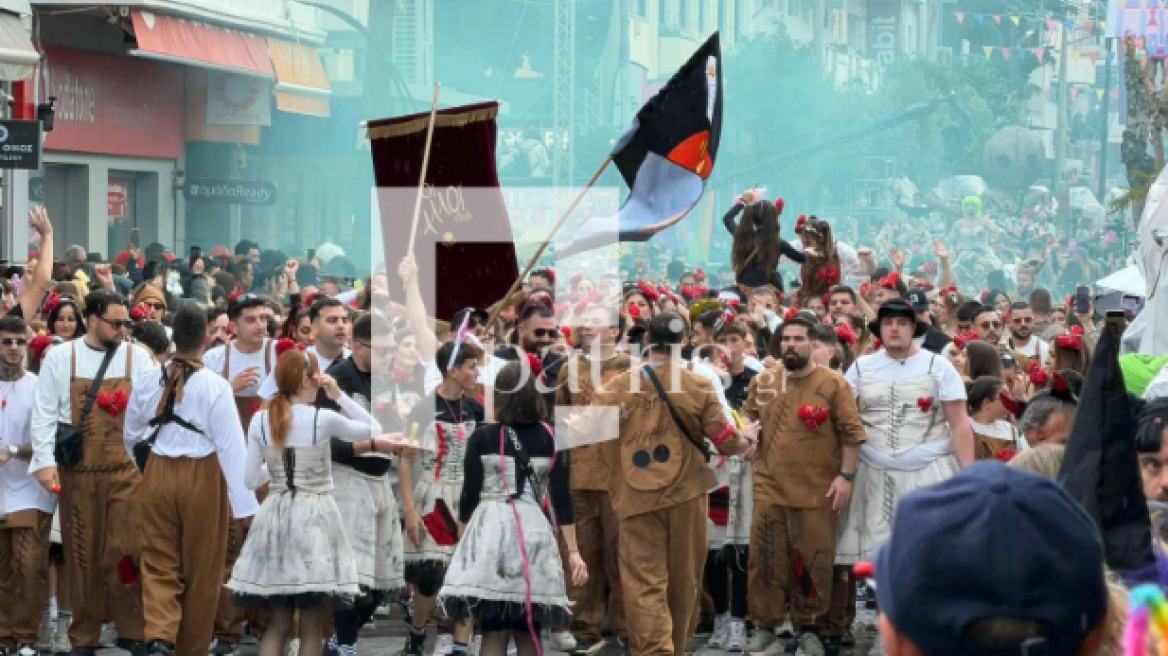 Με παρέλαση έπεσε η αυλαία του Ρεθεμνιώτικου Καρναβαλιού, δείτε βίντεο και φωτογραφίες