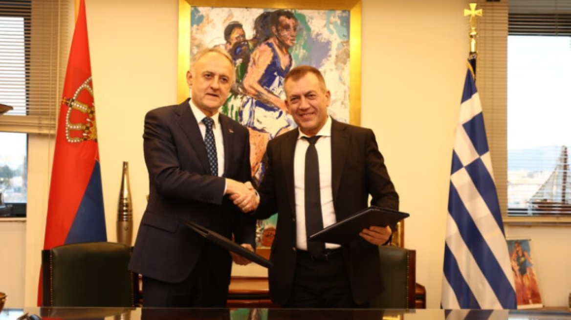 Βρούτσης και  Γκάιτς υπέγραψαν Μνημόνιο Συνεργασίας Ελλάδας  - Σερβίας στον αθλητισμό

