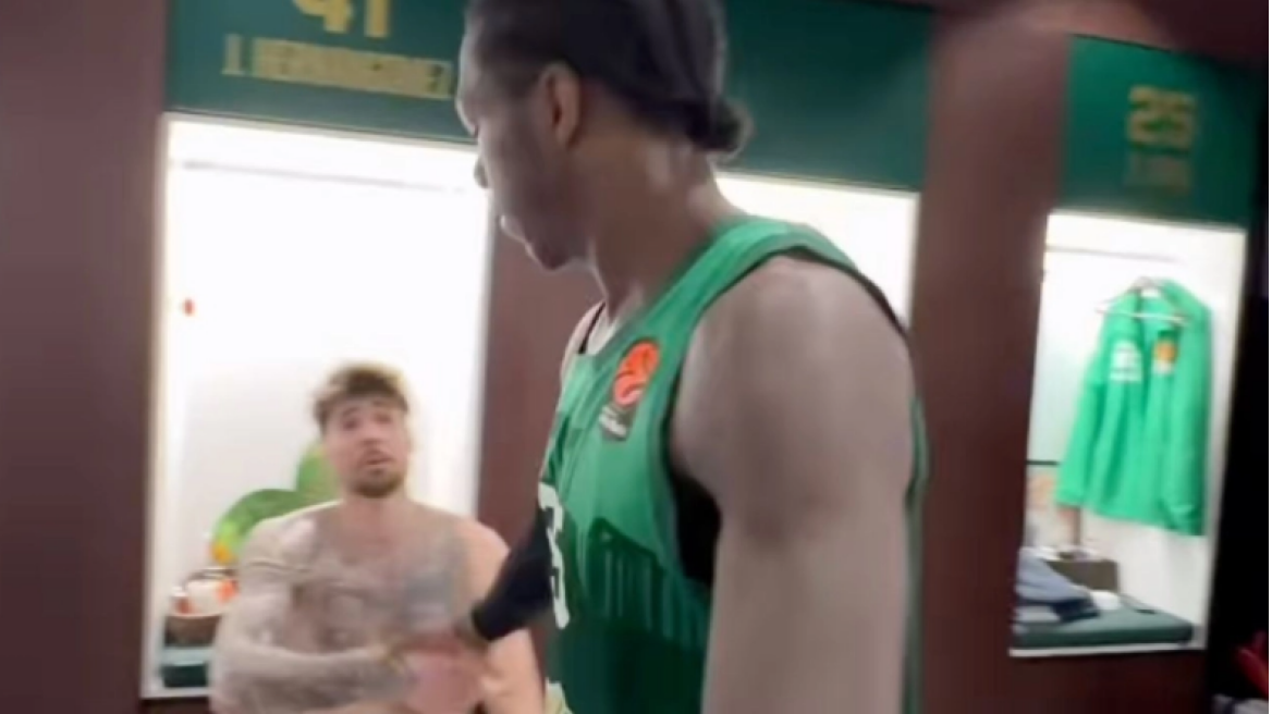 Ο Χουάντσο αποθέωσε τον Ναν στα αποδυτήρια: «Σε ευχαριστώ για το δεύτερο ημίχρονο»
