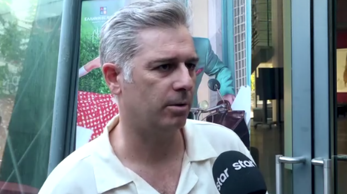 Αλέξανδρος Μπουρδούμης: Ο γιος μου είναι πολύ μικρός, δεν ασχολείται καθόλου με το τι κάνει ο μπαμπάς του στην τηλεόραση
