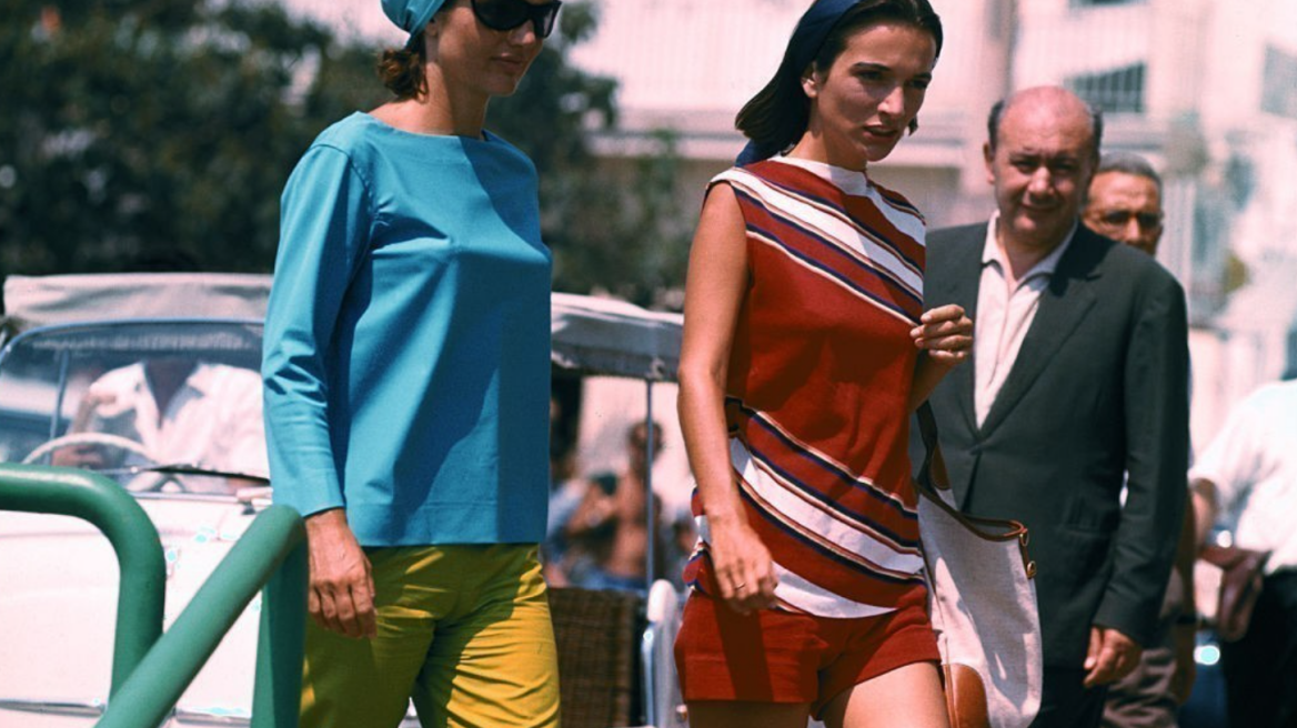 Το καλοκαιρινό στυλ της Jackie Kennedy σε δέκα vintage φωτογραφίες