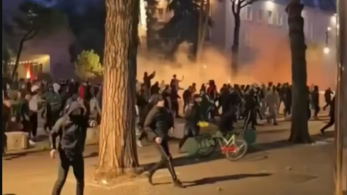 101 τραυματίες από τα βίαια επεισόδια στα Τίρανα: Ο Ράμα κατηγορεί την αντιπολίτευση, στους δρόμους και μαθητές