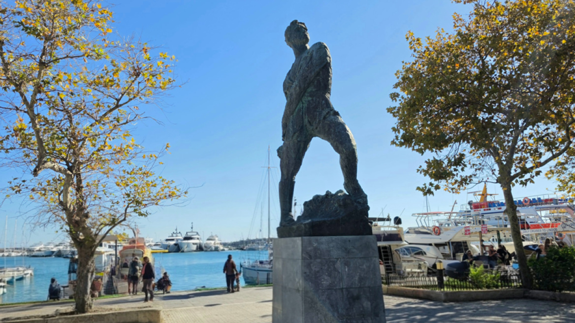 «Ο ηρωισμός του διδάσκεται στους Ευέλπιδες»: Η ιστορία του πρώτου αξιωματικού που έπεσε το 1940 πολεμώντας τους Ιταλούς