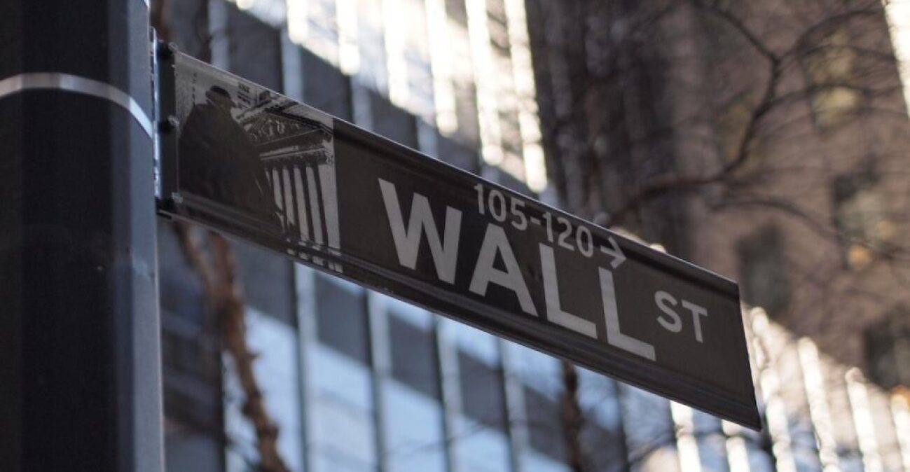 Κόπωση της Wall Street μετά τα ρεκόρ εν μέσω αβεβαιότητας για το Ιράν, το πετρέλαιο και τη Fed