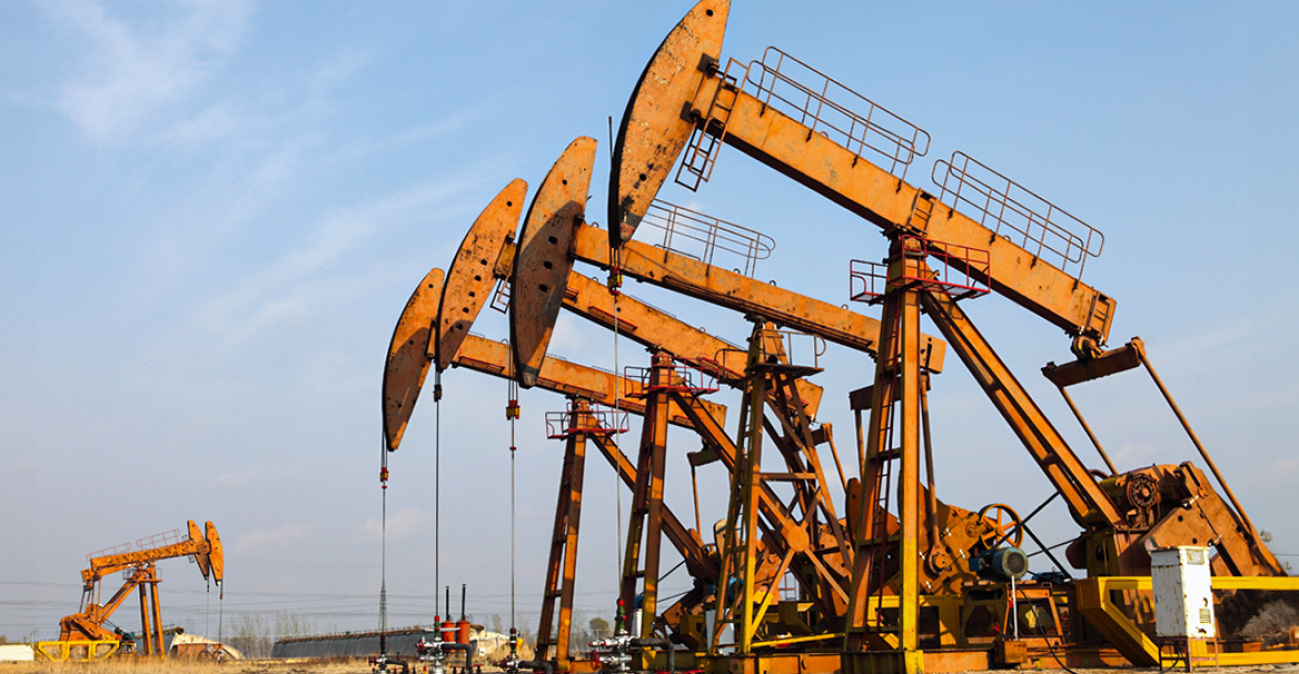 Τέσσερα σενάρια για τις τιμές του πετρελαίου σε πιθανή επίθεση των ΗΠΑ στο Ιράν: