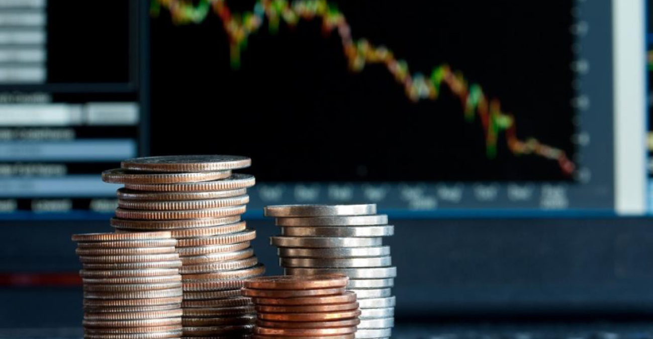 Ομόλογα: Η άνοδος των αποδόσεων δοκιμάζει τις αγορές – Οι πιέσεις και οι αντοχές της Ελλάδας