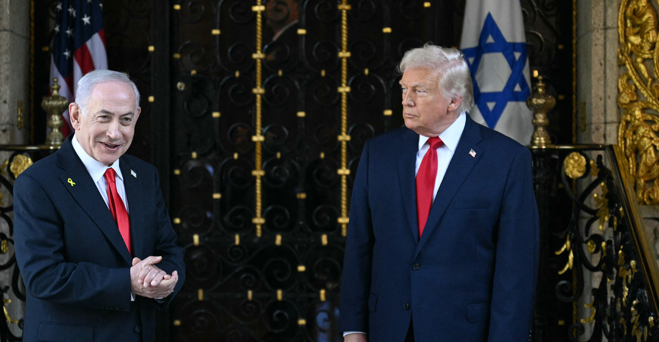 Μαστίγιο και καρότο από τον Τραμπ στον Νετανιάχου: Είπε «ναι» για τουρκικά στρατεύματα στη Γάζα, προανήγγειλε την απονομή χάριτος στον Ισραηλινό πρωθυπουργό