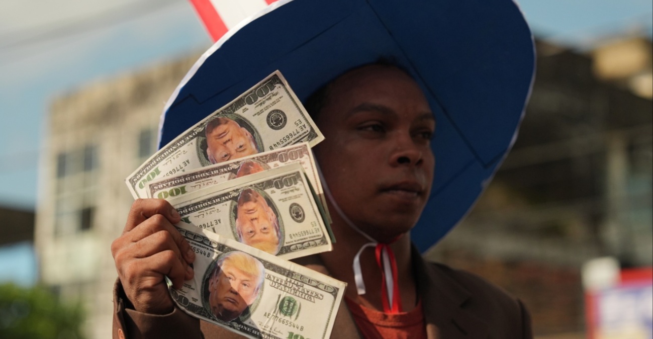 Απειλή για τη δημοκρατία: Πριν από το Νταβός, η Oxfam καταγγέλλει την αύξηση σε επίπεδο-ρεκόρ της περιουσίας των δισεκατομμυριούχων