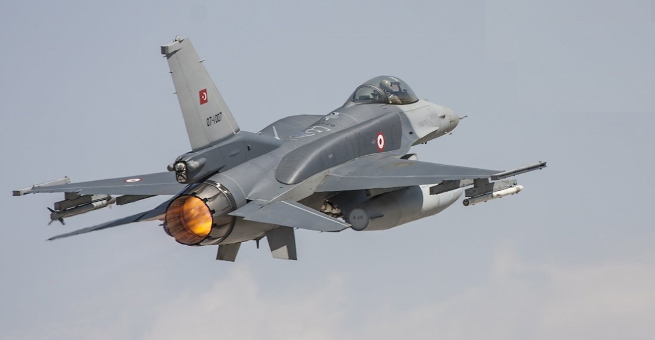 Όροι Μενέντεζ για τα F-16 στην Τουρκία - «Να μην πετάνε πάνω από την Ελλάδα»
