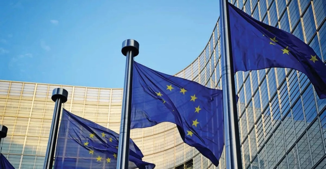Στα ύψη οι τιμές πετρελαίου, ρεύματος και αερίου, στις Βρυξέλλες οι συζητήσεις για την ενεργειακή ακρίβεια και ασφάλεια της Ευρώπης