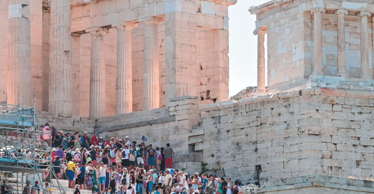 Τουρισμός: Ιστορικό ρεκόρ ταξιδιωτικών εισπράξεων στα 23,63 δισ. ευρώ το 2025