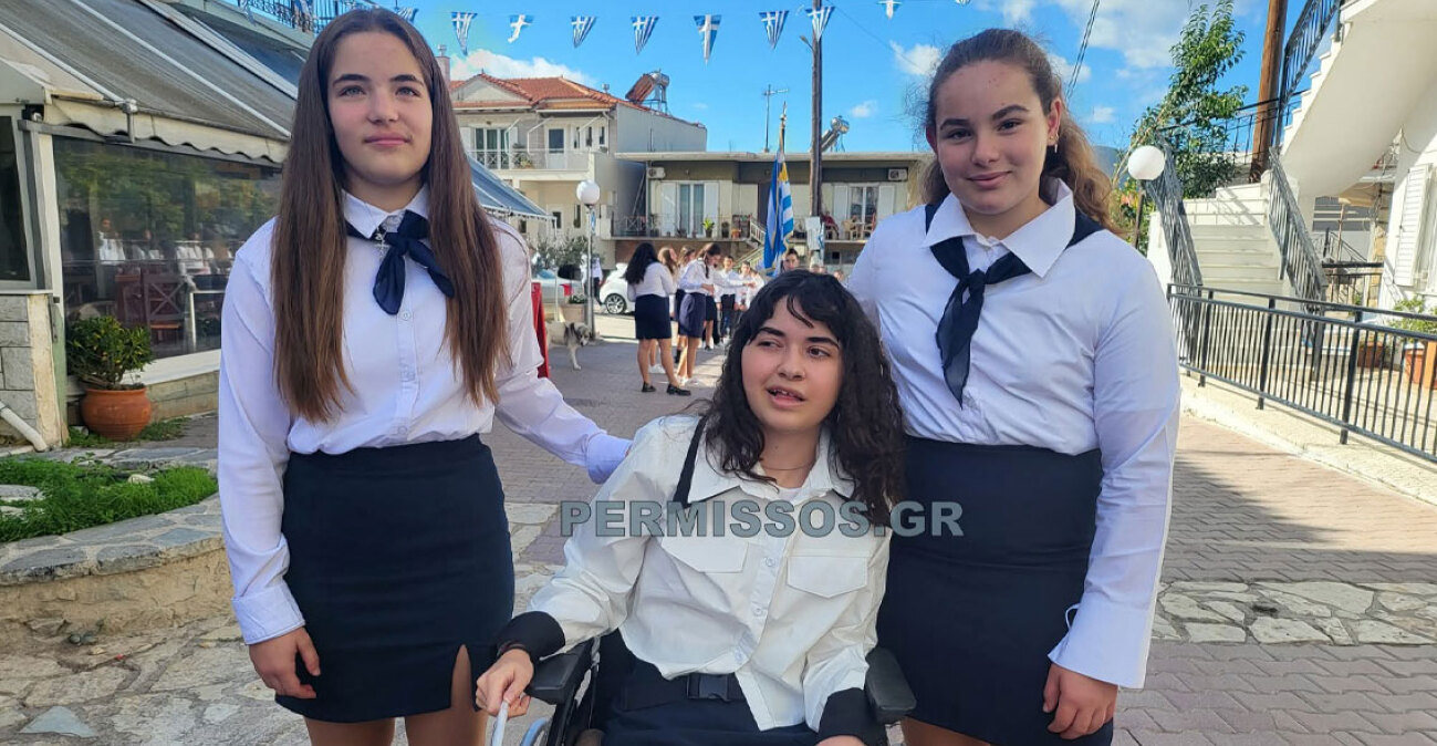 Θεσπιές: Έκανε παρέλαση η μικρή Αλεξία 6 χρόνια μετά τον βαρύτατο τραυματισμό της στο κεφάλι από αδέσποτη σφαίρα