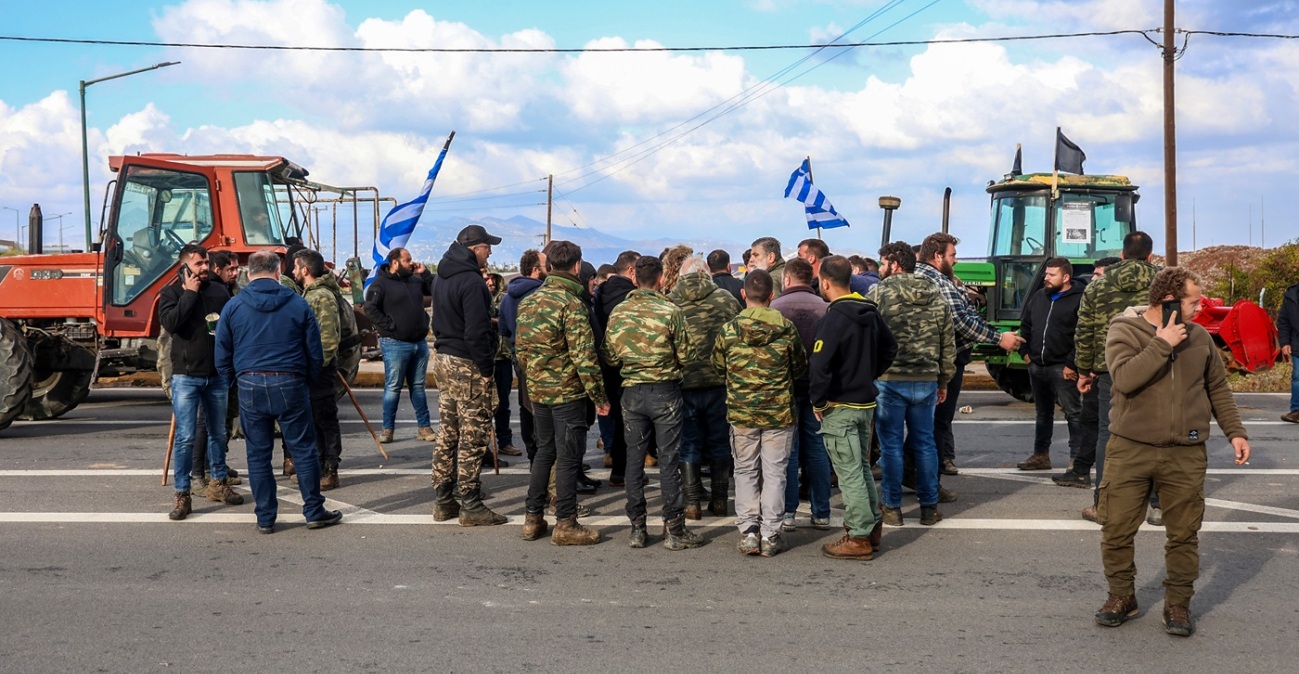 Τα αιτήματά τους στέλνουν σήμερα οι αγρότες αφού είπαν όχι στη συνάντηση της Δευτέρας, αναμένεται απάντηση Μητσοτάκη