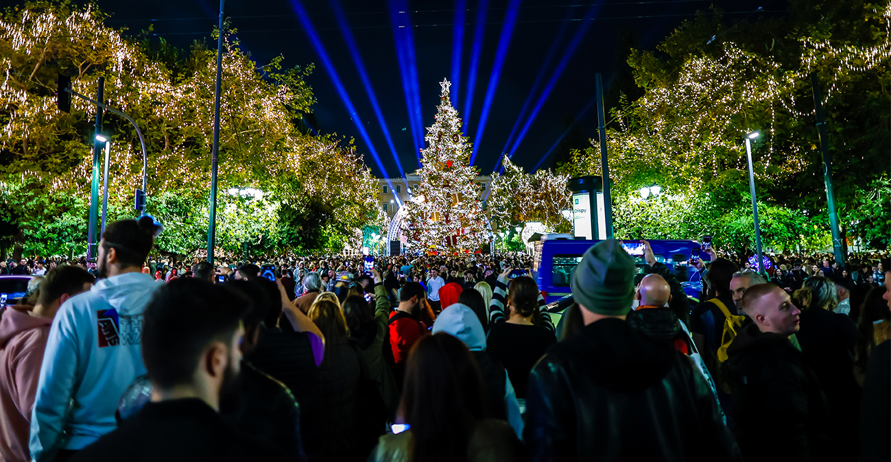 Η Αθήνα είναι sold out παντού, από τα νυχτερινά κέντρα και τα resto μέχρι τα θέατρα και τα σινεμά