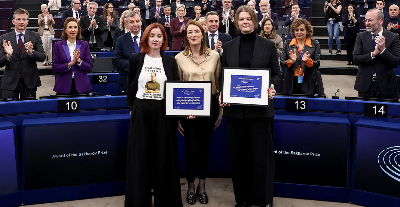 Βραβεία Ζαχάρωφ 2025: Σε δύο φυλακισμένους δημοσιογράφους λόγω της δράσης τους τα φετινά Βραβεία