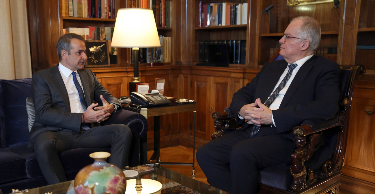 Μητσοτάκης σε Τασούλα: Πιστεύω ότι οι αγρότες θα απομακρυνθούν σύντομα από τα μπλόκα