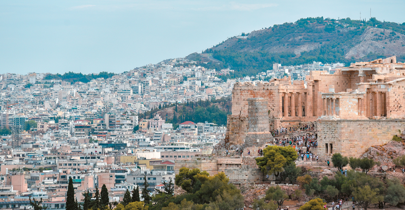Επιχείρηση στέγη:  Δράσεις ύψους €7 δισ. μέχρι το 2027,  όλα τα προγράμματα με κίνητρα και επιδοτήσεις για 1,6 εκατ. δικαιούχους