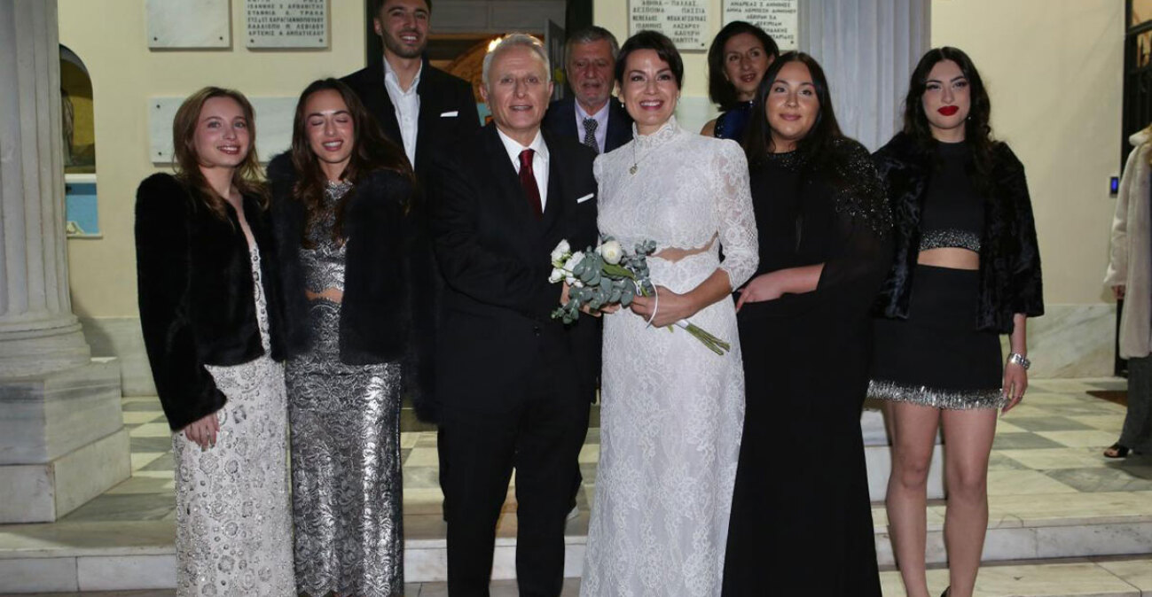 Γιάννης Ραγκούσης και Μαρίνα Κοντοτόλη παντρεύτηκαν στην Αγία Σοφία Ακροπόλεως - Δείτε βίντεο φωτογραφίες