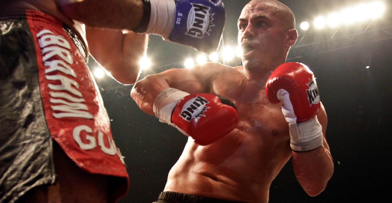 Μιχάλης Ζαμπίδης: Επιστρέφει στα ρινγκ ο «Iron Mike», το βίντεο της ανακοίνωσής του