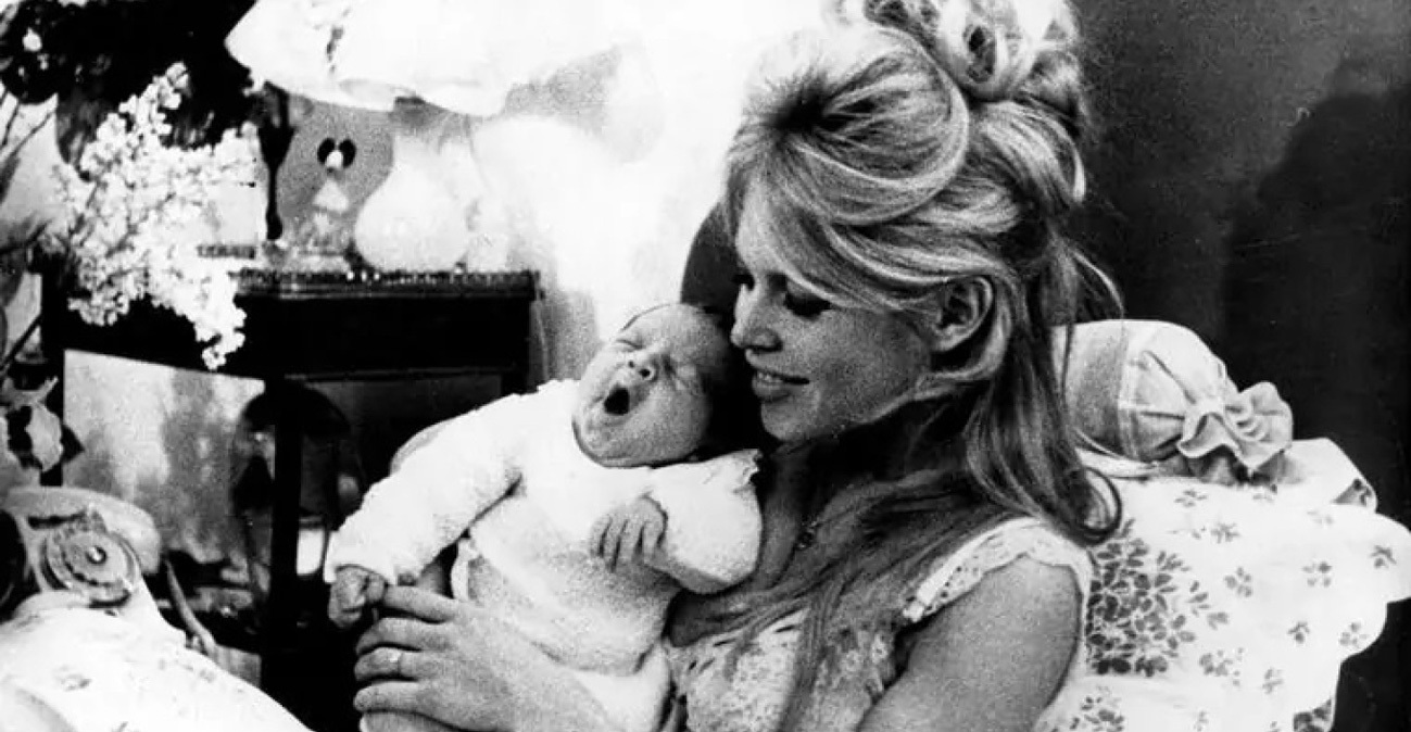 Οι σκοτεινές πλευρές της Μπριζίτ Μπαρντό: Η εγκατάλειψη του παιδιού της, οι απιστίες και ο ρατσισμός