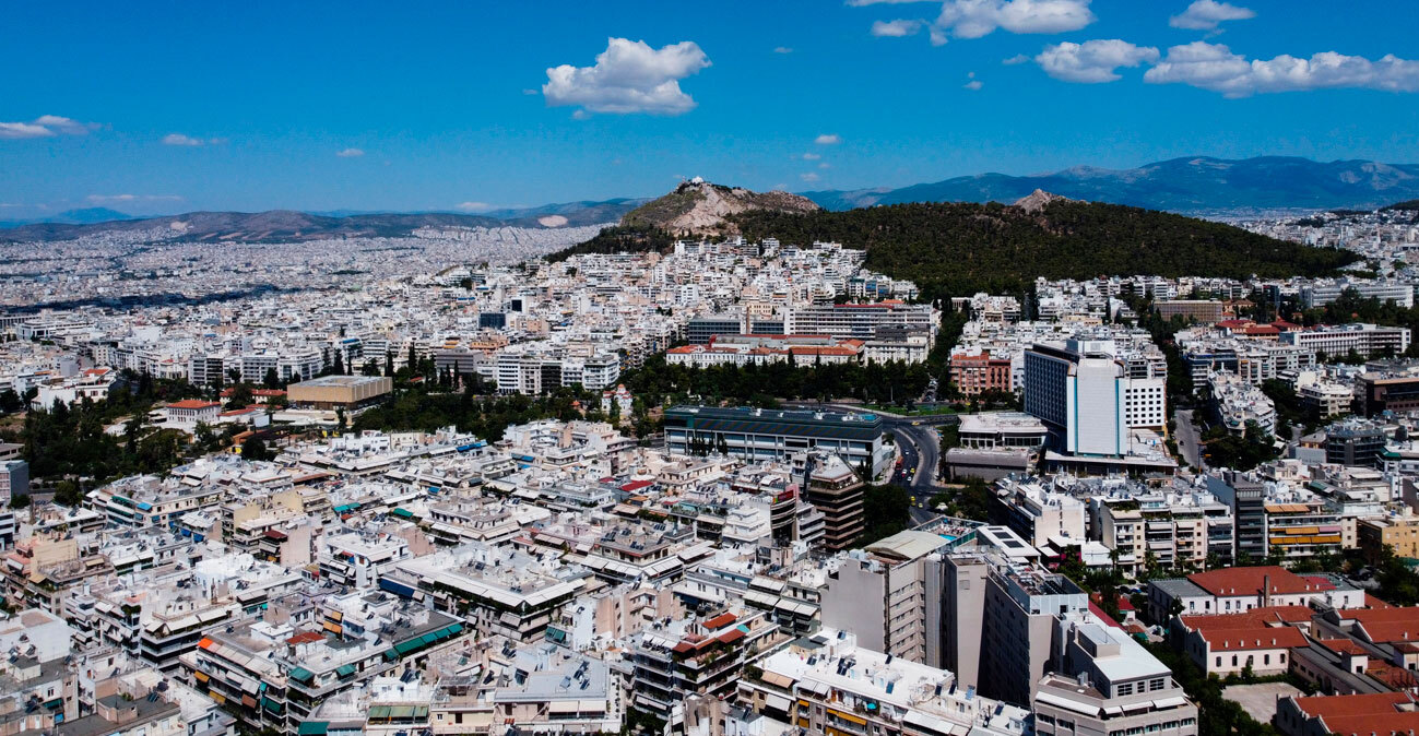 Ακίνητα: Πώς ξεμπλοκάρουν οι δύσκολες μεταβιβάσεις -  Οι νέες οδηγίες από την ΑΑΔΕ για αντιπαροχές, οριζόντιες και κάθετες ιδιοκτησίες