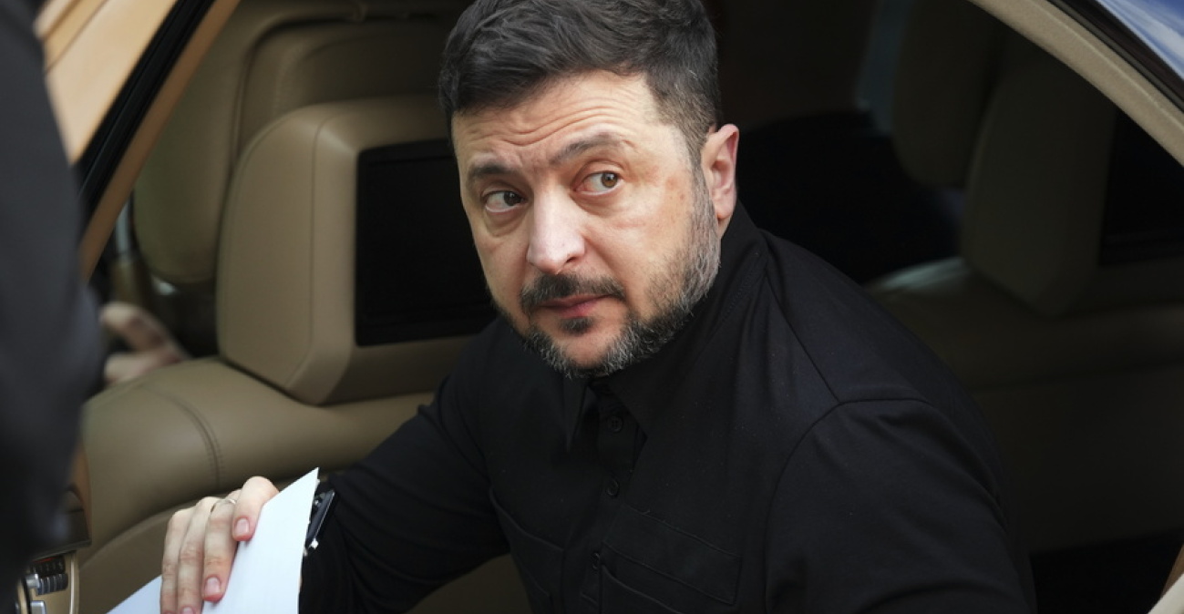«Σχεδόν έτοιμα» τα έγγραφα για τον τερματισμό του πολέμου στην Ουκρανία, λέει ο Ζελένσκι
