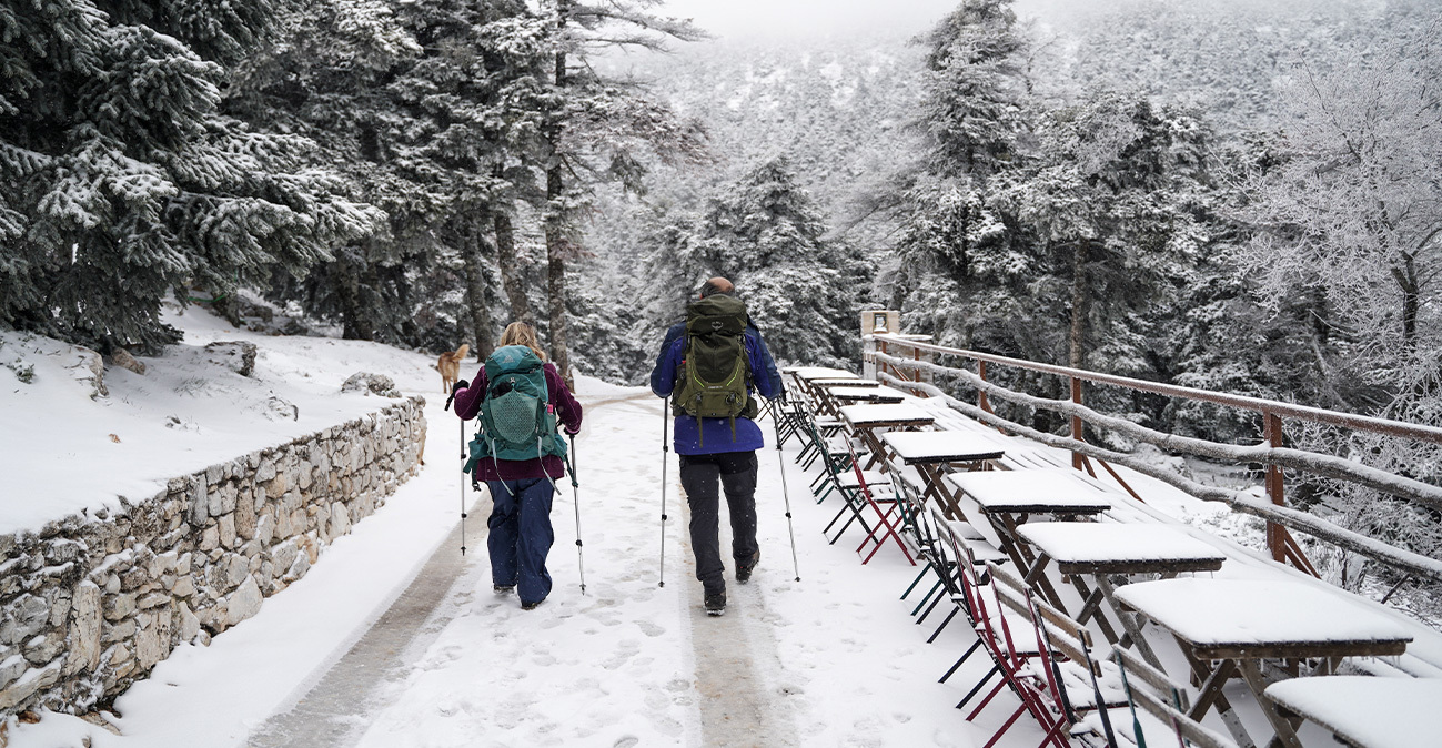 Λευκή νύχτα στη βόρεια Ελλάδα, προ των πυλών ασθενείς χιονοπτώσεις στην Αττική και πτώση της θερμοκρασίας