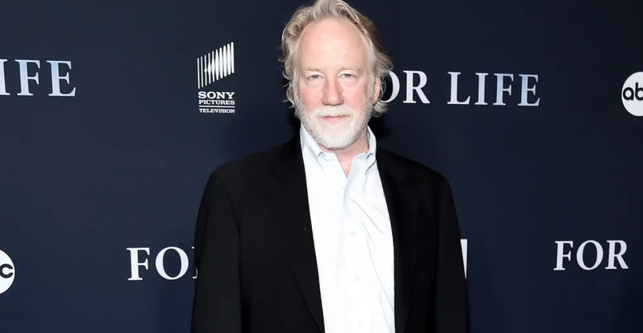 Αντιμέτωπος με 15 χρόνια φυλάκιση ο Τίμοθι Μπάσφιλντ για κατηγορίες σεξουαλικής κακοποίησης ανηλίκων
