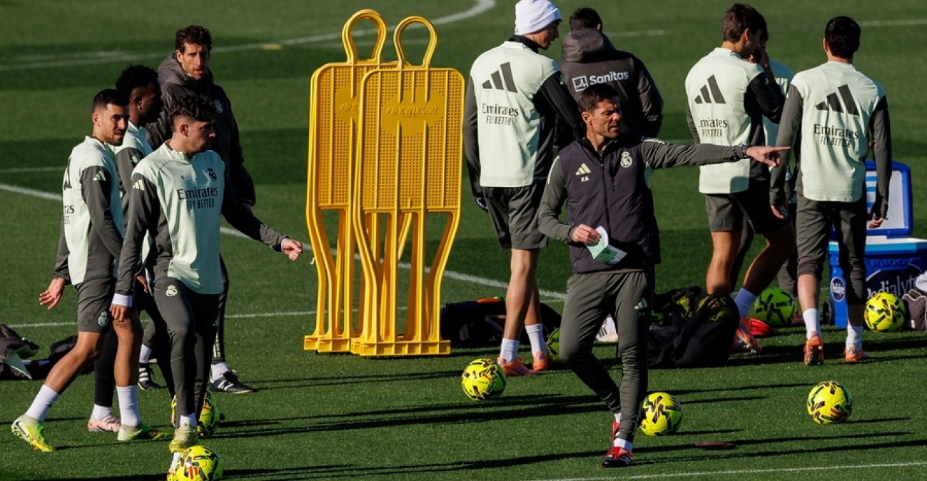 «Δεν ήξερα ότι ήρθα να προπονήσω παιδικό σταθμό!»: Η μέρα που ο Αλόνσο εξερράγη και άρχισε η αντίστροφη μέτρηση
