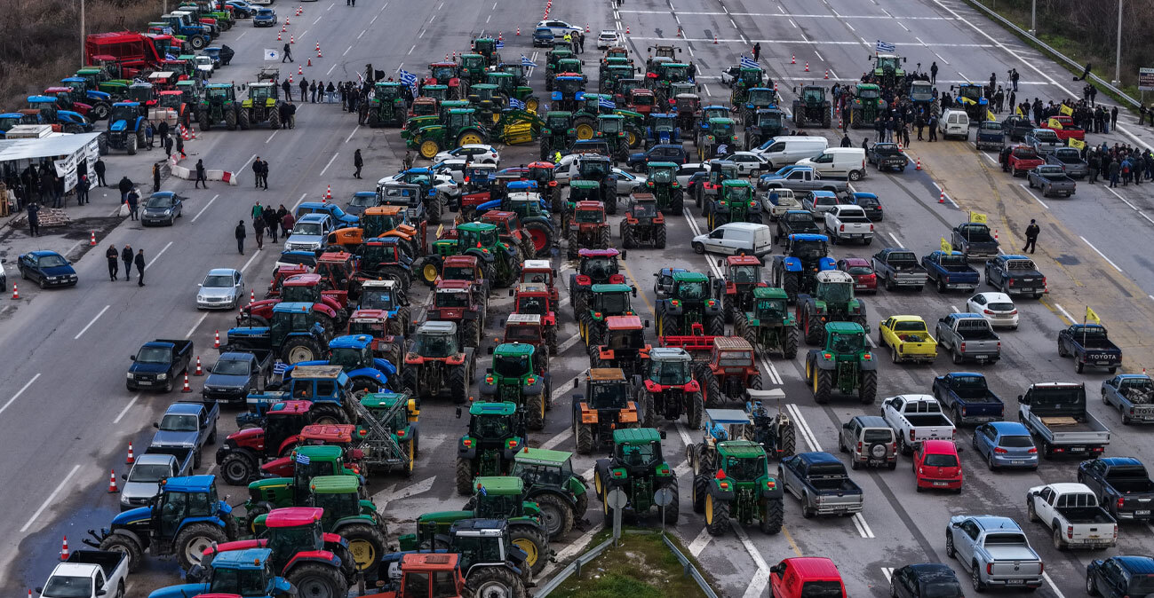 Στις 15:00 η συνάντηση Μητσοτάκη με αγρότες, ποιοι θα βρεθούν στο Μαξίμου από τα «σκληρά» μπλόκα Νίκαιας και Καρδίτσας