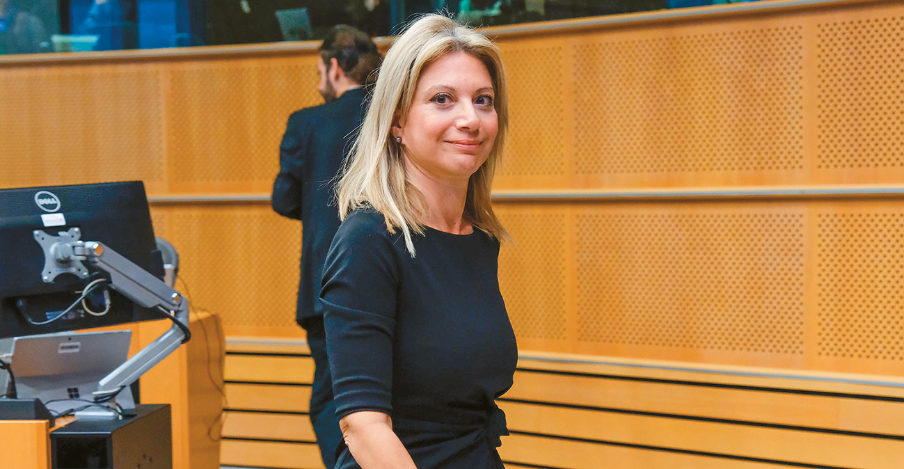 Κόμμα Καρυστιανού: Μαζεύει χιλιάδες υπογραφές και φτιάχνει πρόγραμμα μέσω Zoom