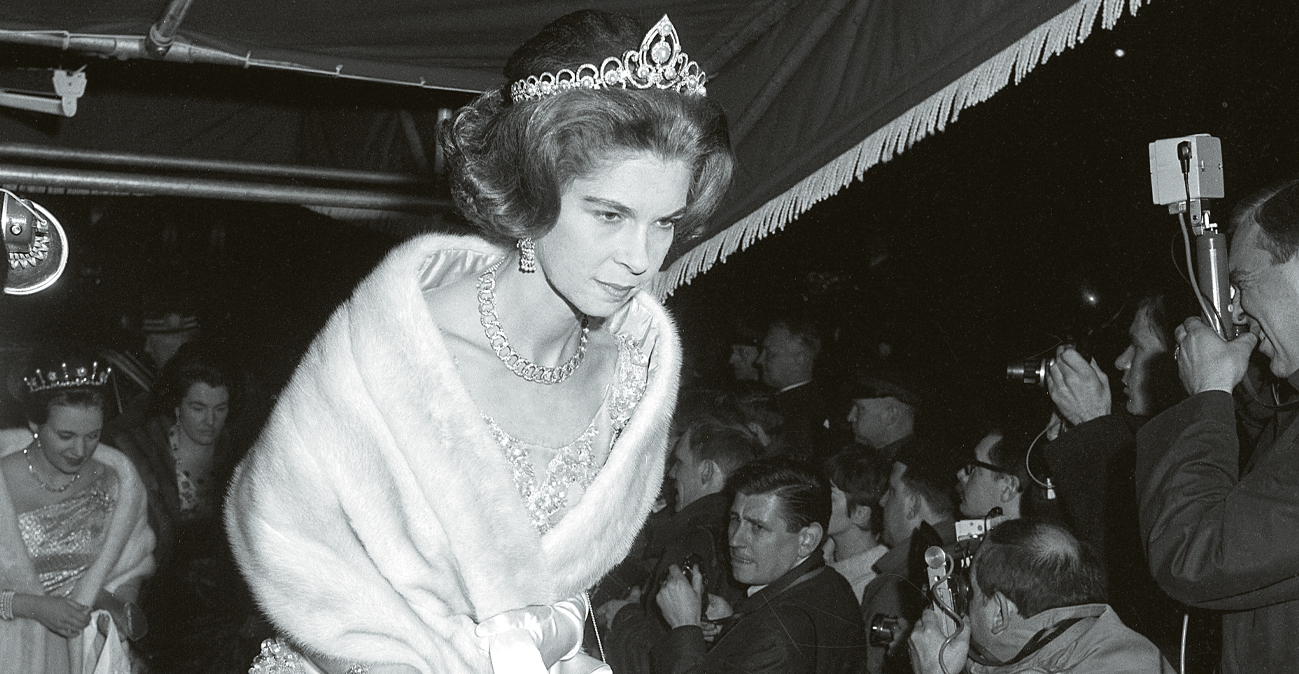 Πριγκίπισσα Ειρήνη: Σήμερα το τελευταίο αντίο - Ποια ήταν η εκκεντρική επαναστάτρια της τέως βασιλικής οικογένειας