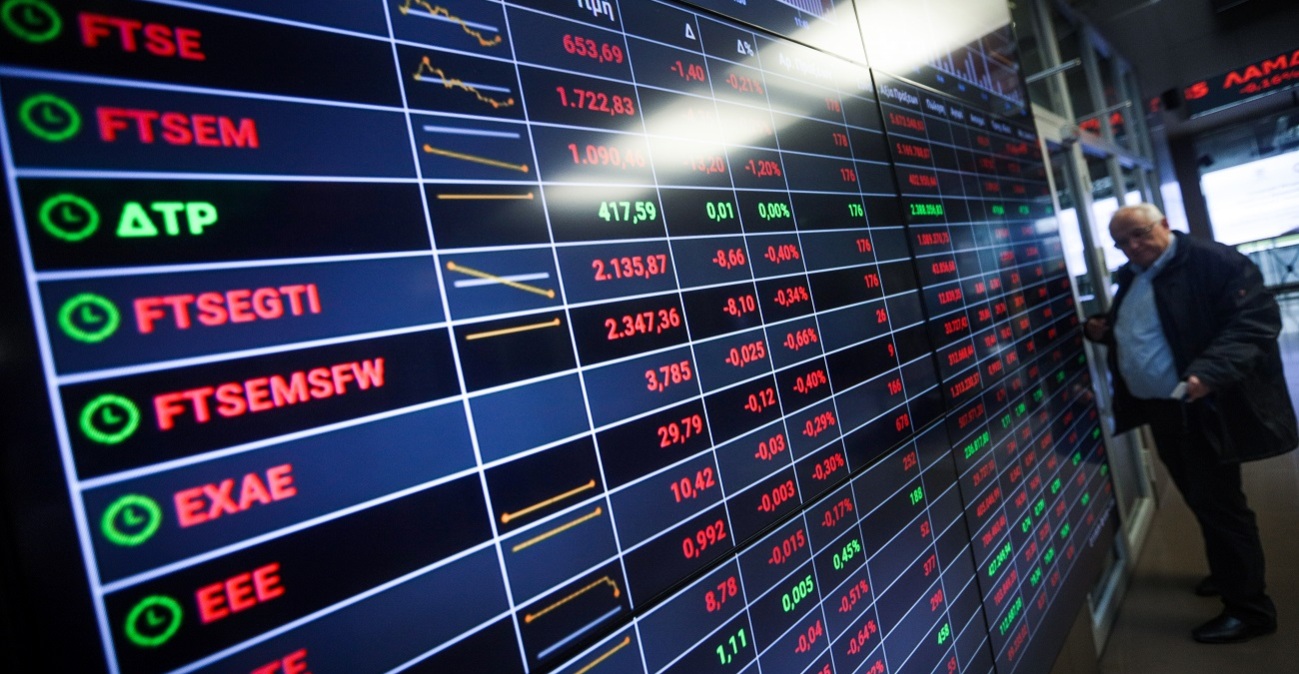 Sell off στο Χρηματιστήριο: Το κύμα ρευστοποιήσεων στο εξωτερικό έπληξε την Αθήνα