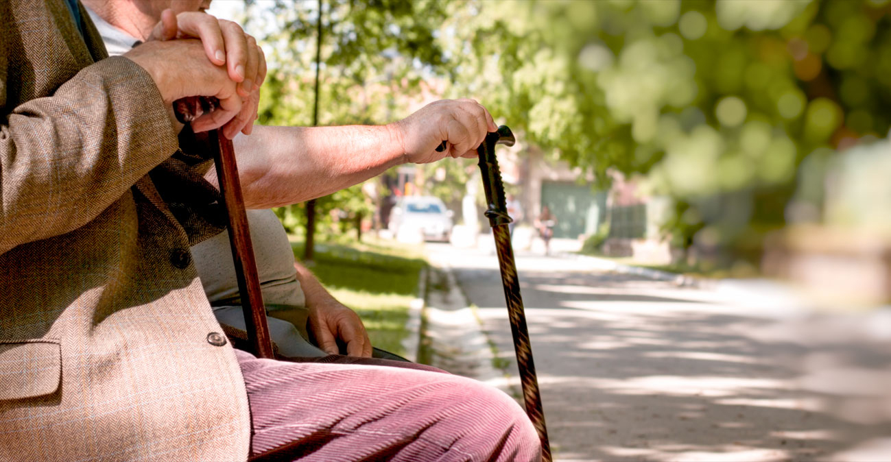 Ρεκόρ αιτήσεων συνταξιοδότησης το 2025: Ιανουάριο, Ιούλιο και Σεπτέμβριο έγιναν οι περισσότερες, οι τρεις λόγοι της μαζικής εξόδου